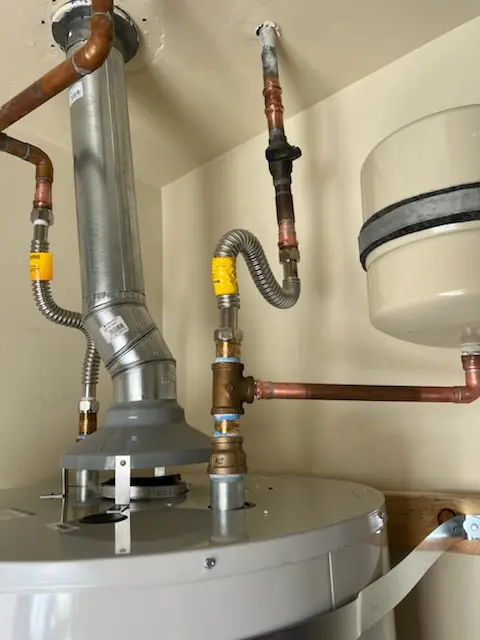 Water heater installation and plumbing repair in Roanoke